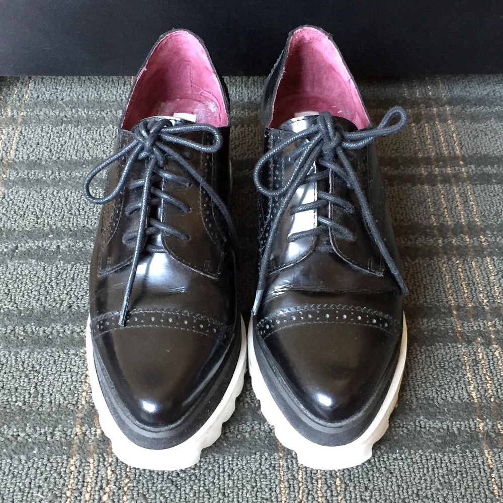 Steven Madden Platform Wedge Oxford Lace Up shoes